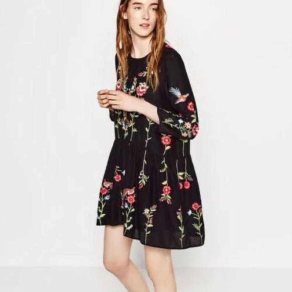 Zara Embroidered Dress Sheath Long Sleeve‎ High Low Crew Neck Black Women XS